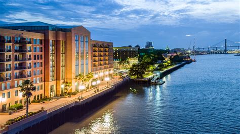 savannah ga riverfront hotels